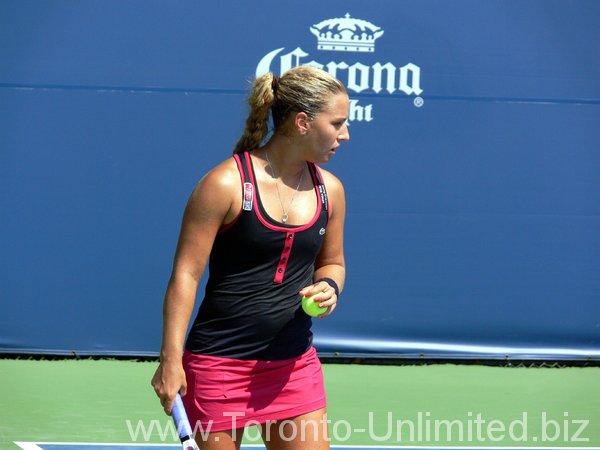 Concentration before the serve. Dominika Cibulkova.