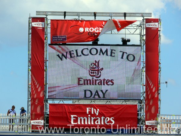 Welcome to Emirates Day. Fly Emirates. 21 August 2009, Rexall Centre Rogers Cup 2009, Toronto.