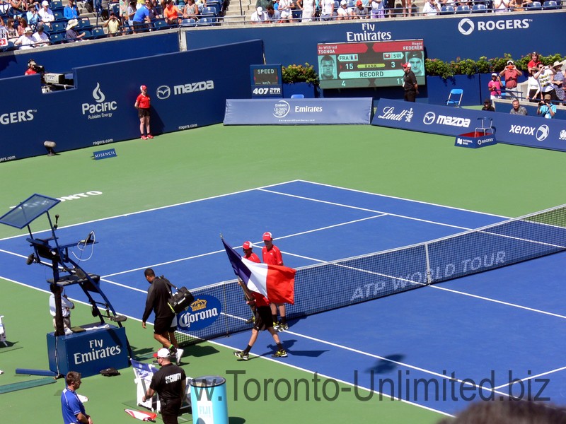 Jo-Wilfried Tsonga with French flag, coming to the Stadium Court to play the final, August 10, 2014 Rogers Cup Toronto 