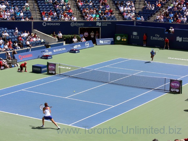 Sorana Cirstea and Na LI playing on Centre Court August 10, 2013 Rogers Cup Toronto