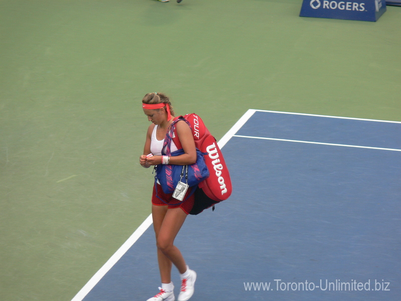 Victoria Azarenka (BLR) coming to Centre Court play Sara Errani (ITA) 13 August 2015 Rogers Cup Toronto
