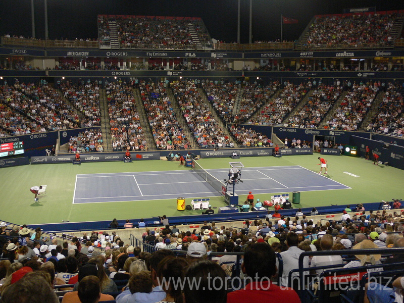 Milos Raonic and Gael Monfils on the Centre Court during late match 29 July 2016 Rogers Cup in Toronto