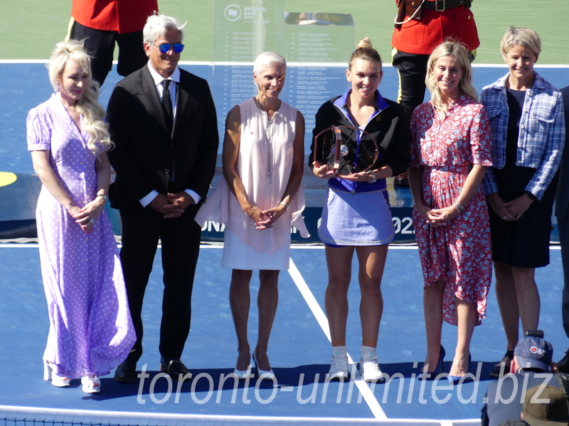  Susan Rogers, Karl Hale, Lucie Blanchet, Simona Halep, Jennifer Bishop and Clare Wood