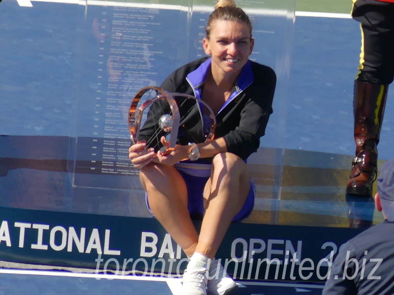 National Bank Open 2022 Toronto - Singles Final Winner with Trophy Simona Halep