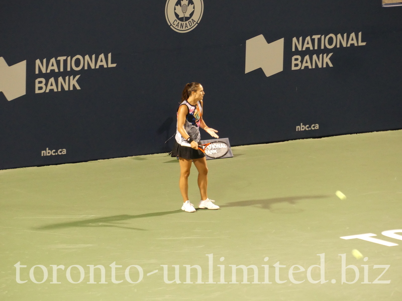 Daria Kasatkina with a lost expression on her face during a match against Bianca Andreescu 