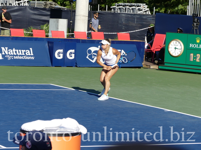 NATIONAL BANK GRANDSTAND with Alison RISKE-AMRITRAJ USA Yulia PUTINTSEVA KAZ., on the  photo 