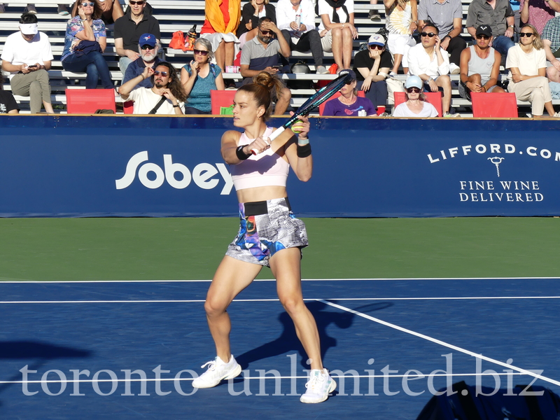 Maria SAKKARI GRE during her warm up with Karolina PLISKOVA on NATIONAL BANK GRANDSTAND Thursday, August 11, 2022