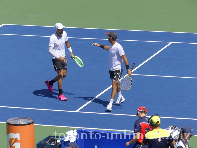 Marcelo AREVALO (ESA) and Jean-Julien ROJER (NED)