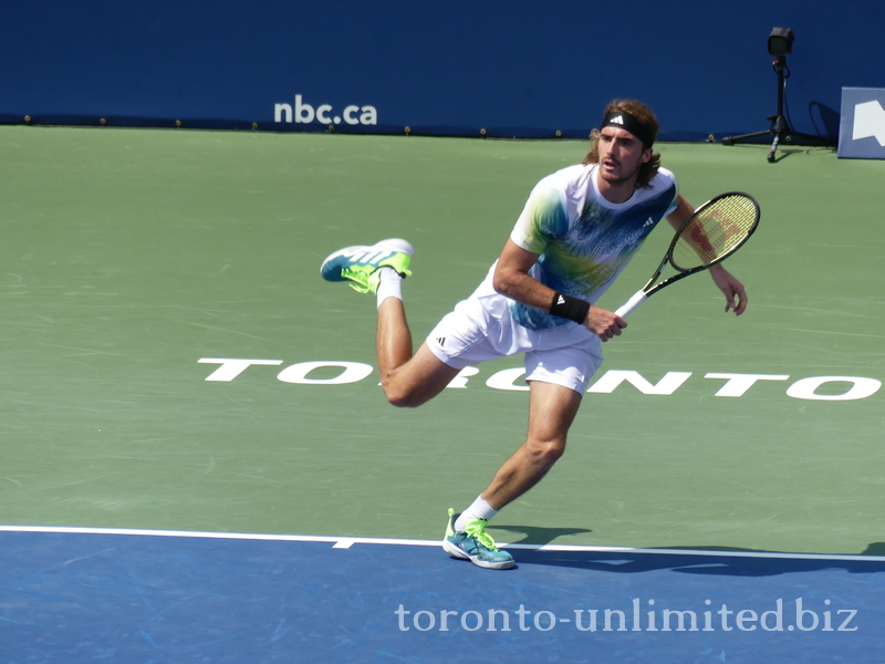 Stefanos Tsitsipas is in the pose on Centre Court