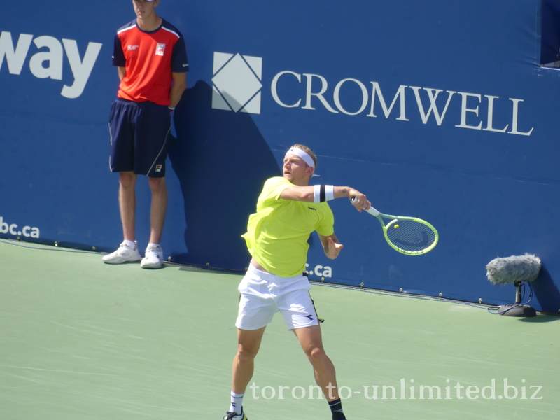 Alejandro DAVIDOVICH FOKINA (ESP) on Centre Court 