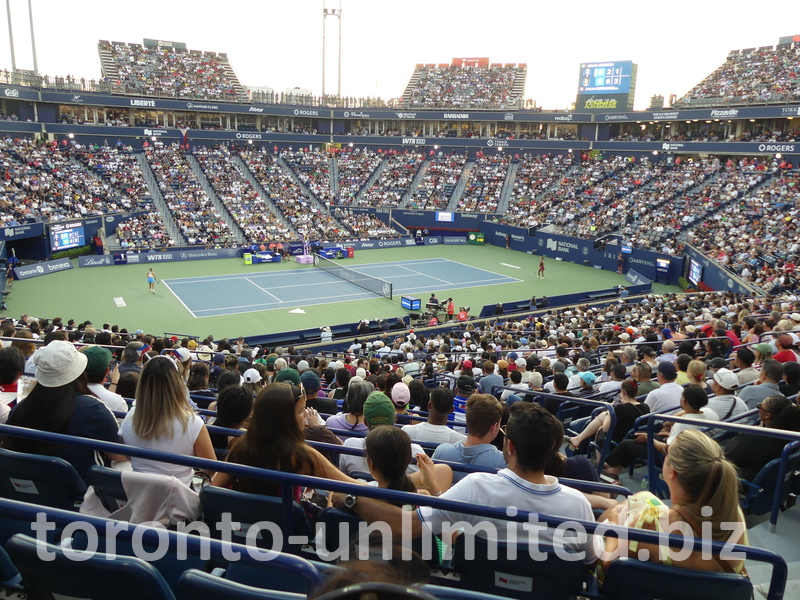 Renata Zarazua and Leylah Fernandez are playing on Centre Court.