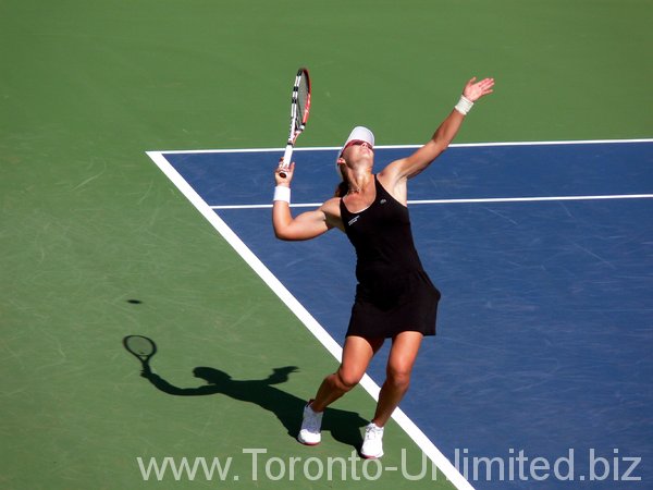 Nice serve by Stosur.