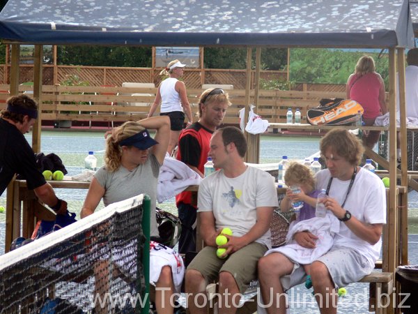 Kim Clijster, daughter Jada and husband Bryan Lynch.