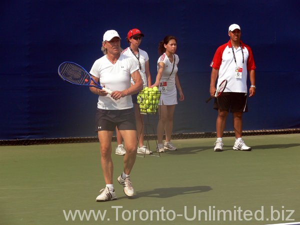 Martina Navratilova, practice.