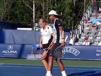 Alla Kudryavtseva (Russia) and Akgul Amanmuradova (Uzbekystan), 21 August 2009, Rogers Cup.