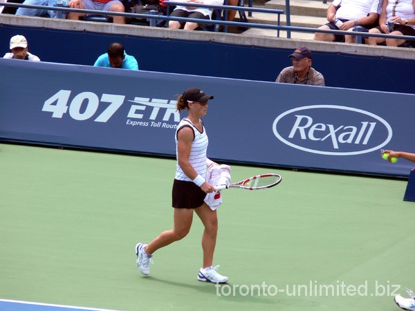 Samantha Stosur winner.