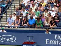 Lakeisha Graham Richard Williams wife watching Serena on Centre Court in Toronto Rogers Cup 2011.