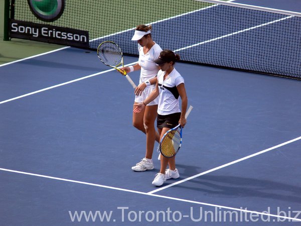 Laggostera Vives and Martinez Sanchez on the court.