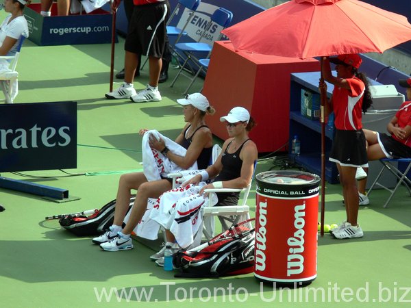 Tennis game break Stosur and Stubbs.