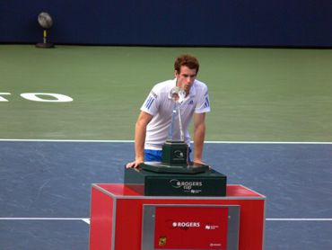 Rogers Cup 2010 Finals - Andy Murray with the Trophy