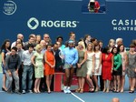 Champ Serena Williams and Tennis Canada staff during closing ceremony August 11, 2013 Rogers Cup Toronto