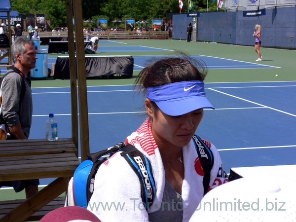 Li NA (China) on practice court August 3, 2013 Rogers Cup Toronto