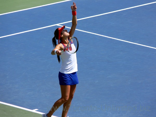 Sorana Cirstea about to serve on Centre Court August 10, 2013 Rogers cup Toronto