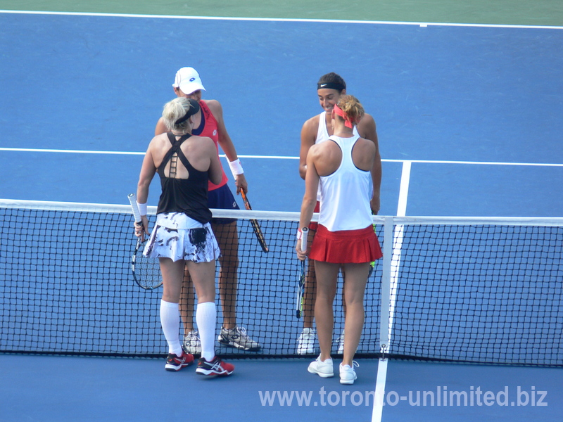 Lucie Safarova and Bethanie Mattek-Sands have just won over Caroline Garcia (FRA) and Katarina Srebotnik (SLO) 16 August 2015 Rogers Cup in Toronto.