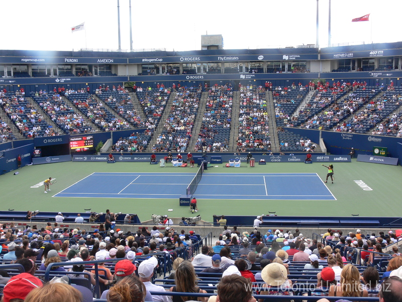 Flavia Pennetta and Serena Williams on Centre Court 11 August 2015 Rogers Cup Toronto