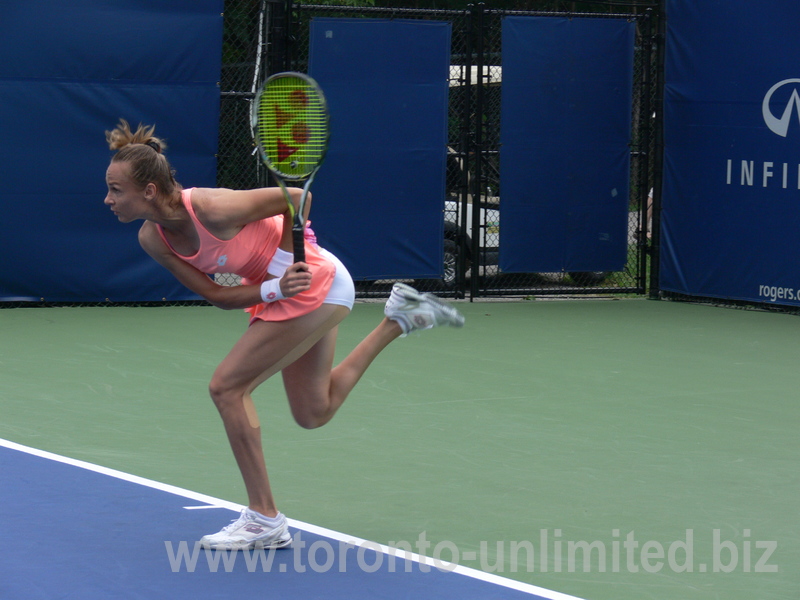 Magdalena Rybarikova (SVK)  playing Kurumi Nara (JPN) in the qualifying match 5 August 2017 Rogers Cup Toronto!