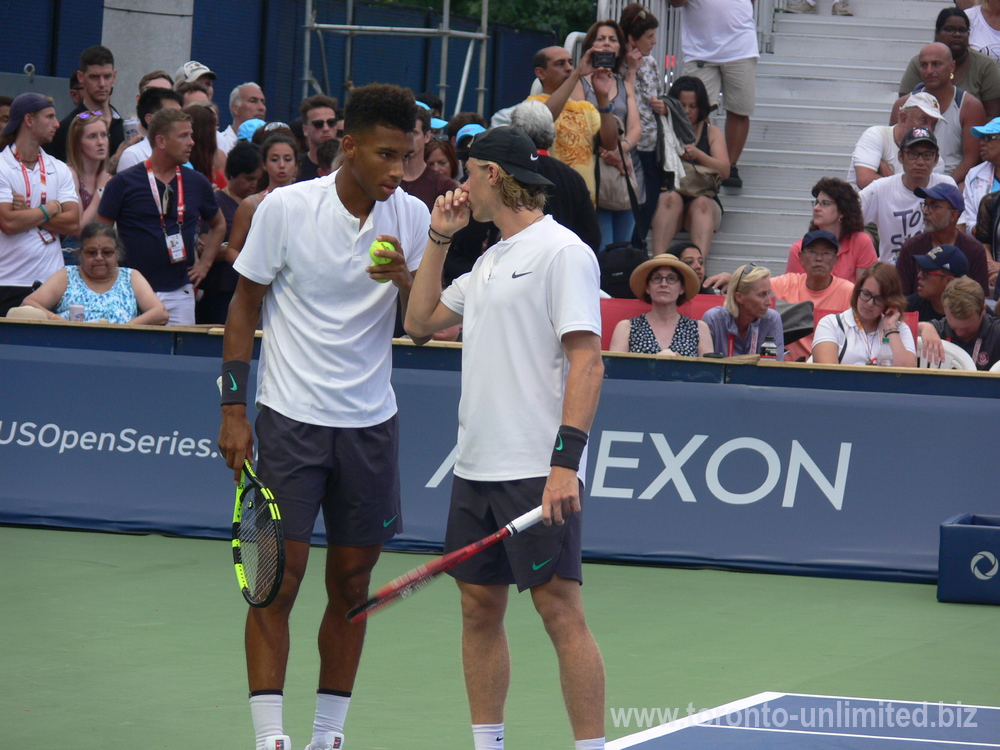 Consultation again, Shapovalov Auger-Alliassime August 6, 2018 Rogers Cup Toronto