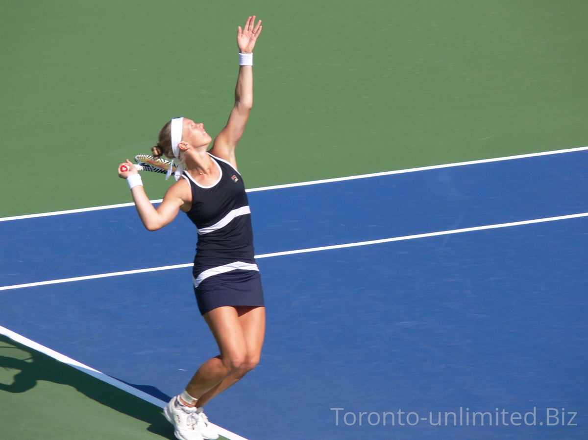 Kiki Bertens with nice serve to Bianca Andrescu on Centre Court August 6, 2019 Rogers Cup in Toronto