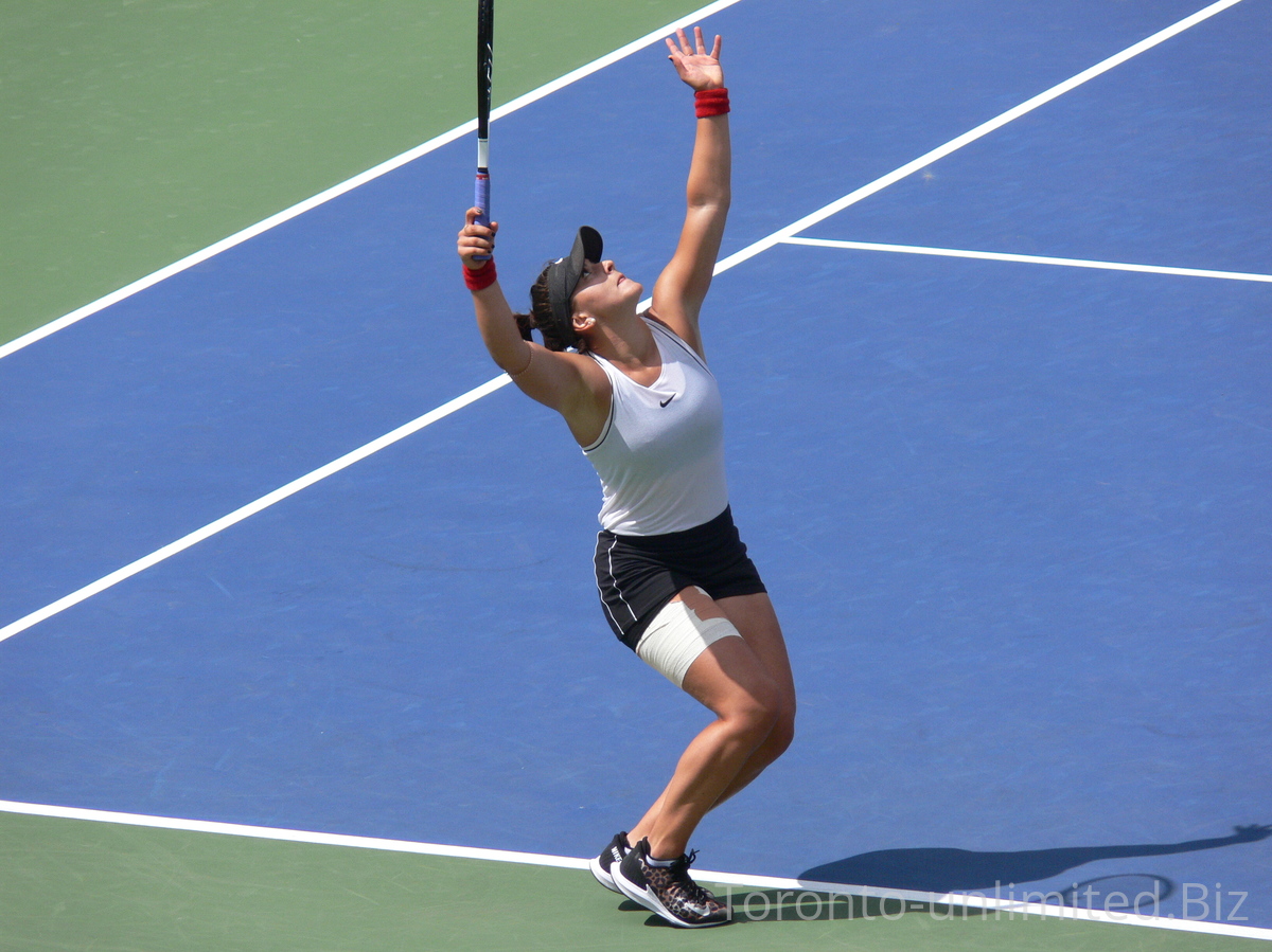Another classic serve from Bianca Andrescu. Centre Court, August 9, 2019 Rogers Cup Toronto