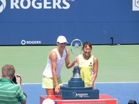 Srebotnik and Sugiyama 2007 Rogers Cup Doubles Champions with the Trophy! 