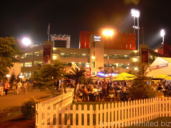 Rexall Centre at night. Centre Court.